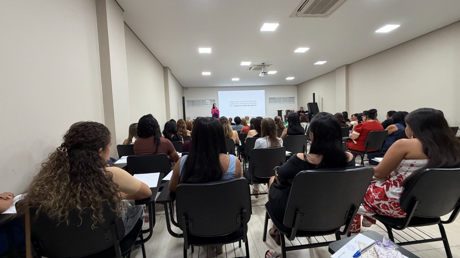 CDL Mulher promove encontro sobre autoconhecimento e fortalecimento feminino