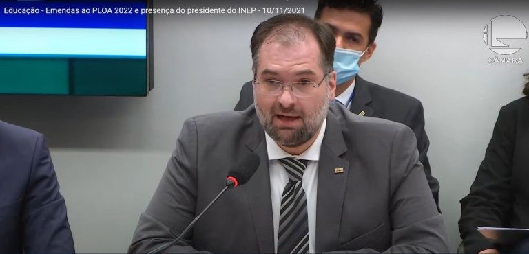 Deputados cobram explicações sobre exonerações no Inep