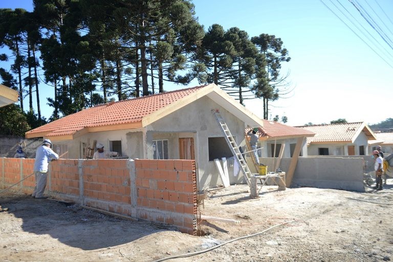Comissão aprova R$ 674 milhões para obras de habitação popular