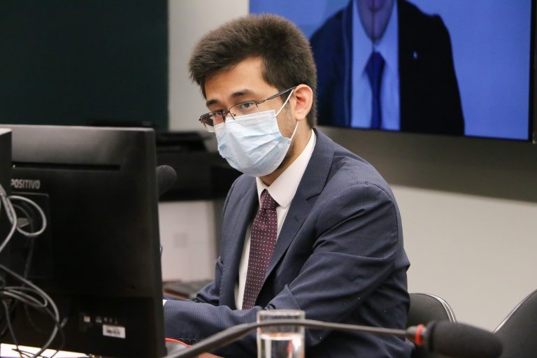 Comissão aprova projeto que cria regras para patrocínio de eventos com recursos públicos