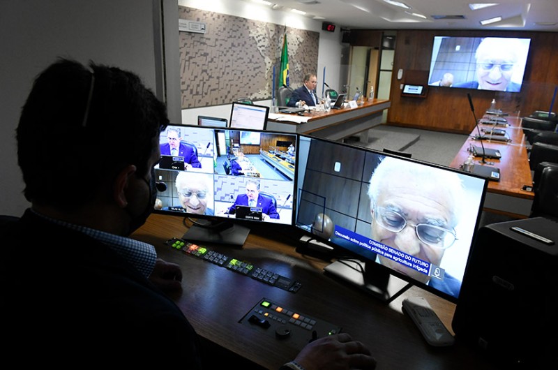 Especialistas pedem política de Estado para a irrigação na Comissão Senado do Futuro