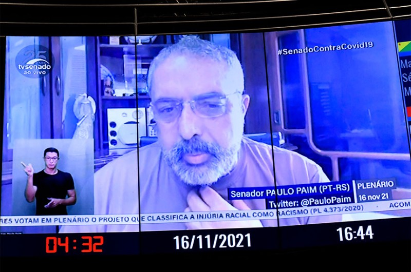 Paim defende criação de política de enfrentamento ao Alzheimer