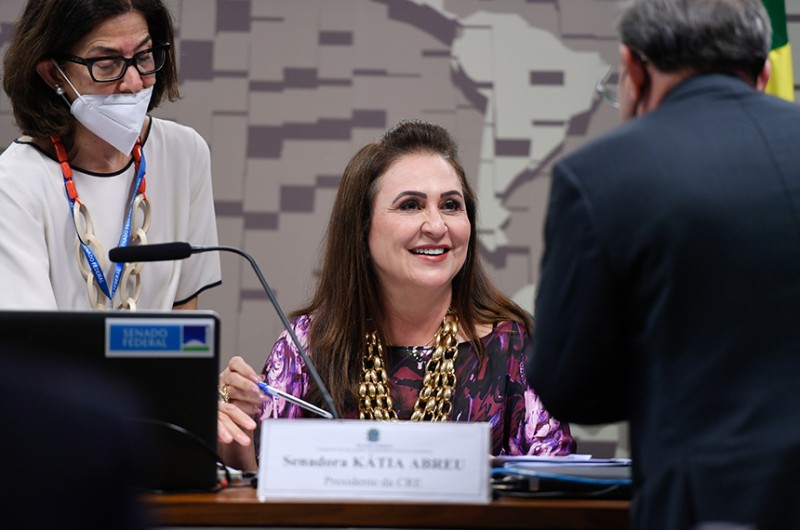 Comissão de Relações Exteriores sabatina nove diplomatas na quinta-feira