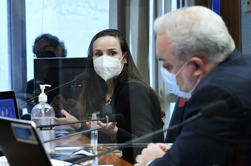 Debatedores cobram investimentos em segurança e capacitação para chegada do 5G