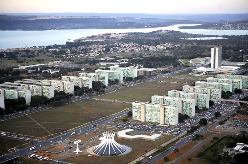 Sancionado crédito suplementar de R$ 3 bilhões para 12 ministérios