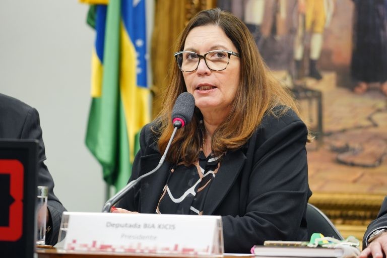 CCJ aprova criação de Dia Nacional da Pessoa com Visão Monocular