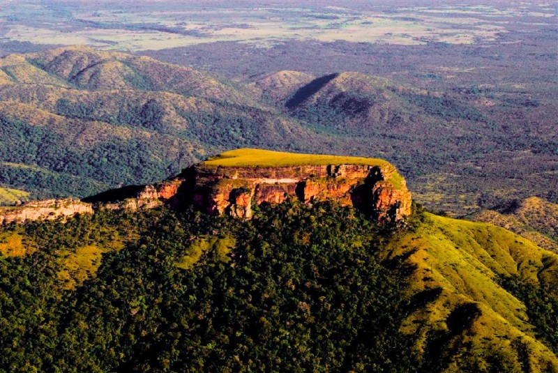 Livro sobre história geológica de Chapada dos Guimarães será lançado no dia 30 de novembro