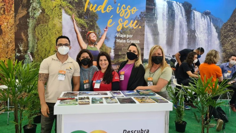 Sedec-MT participa de evento voltado ao ecoturismo e turismo de aventura