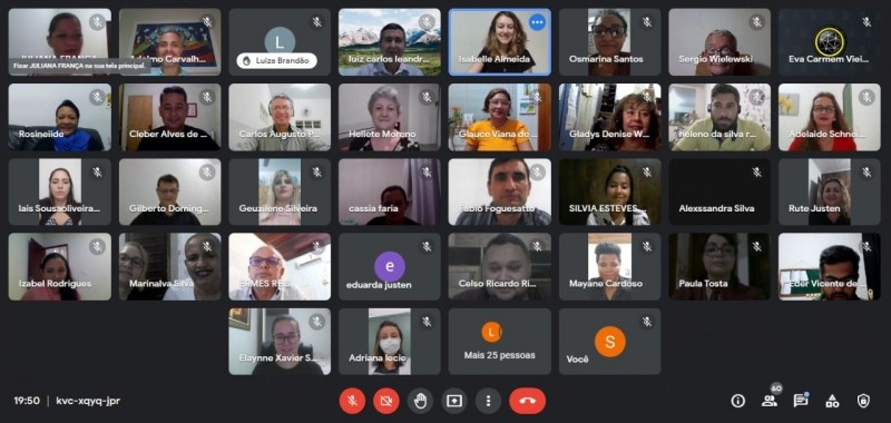 UFMT/UAB realiza cerimônia de conclusão de curso de Matemática