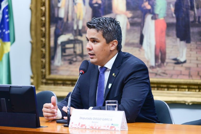 Subcomissão Especial dos Direitos da Criança e do Adolescente sugere aprovação de 20 projetos de lei