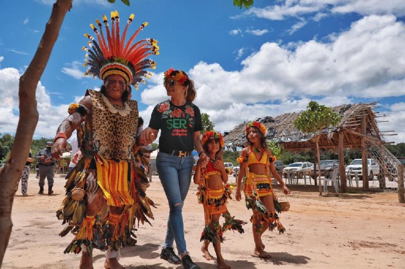 Primeira-dama Virginia Mendes é madrinha do projeto de turismo da Aldeia Wazare