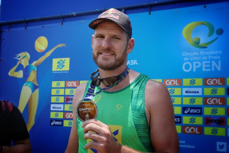 Torcida vibrante e terceiro título de Alison em Cuiabá marcam final de Circuito Brasileiro