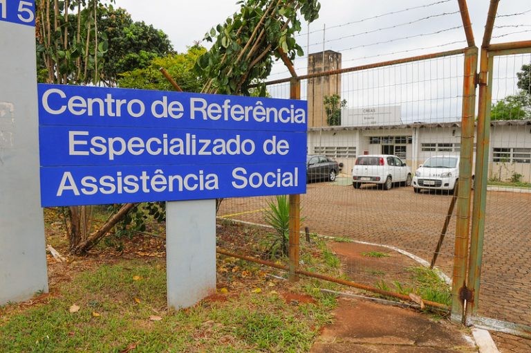 Comissão discute oferta de serviço assistencial na pandemia