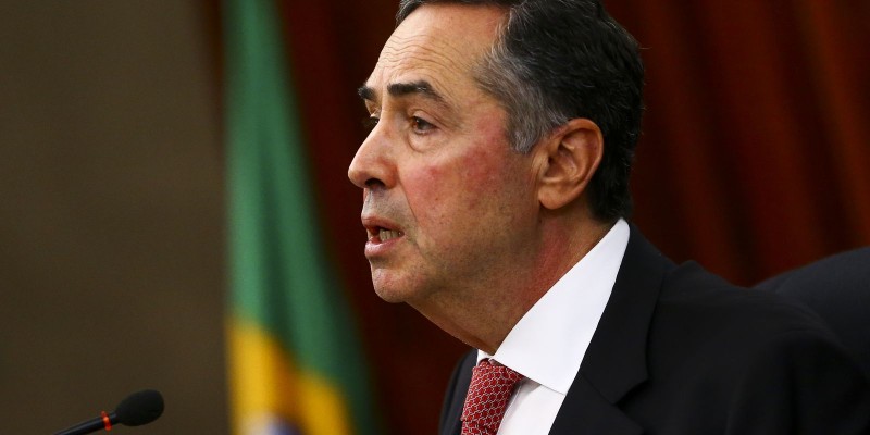 Barroso pede manifestação do governo sobre passaporte da vacina