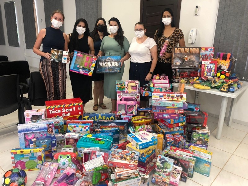 Material lúdico educativo é fornecido ao CAPS e CAM de Lucas do Rio Verde