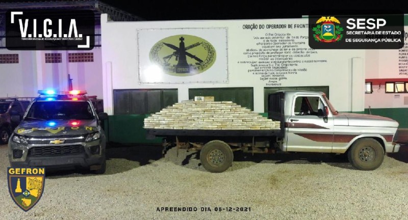 Motorista é preso com carga de pasta base de cocaína avaliada em R$ 2,8 milhões