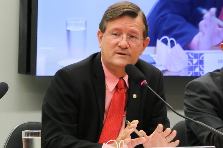 Aprovado projeto que suspende parcelas de empréstimos para cooperativas e microempresas