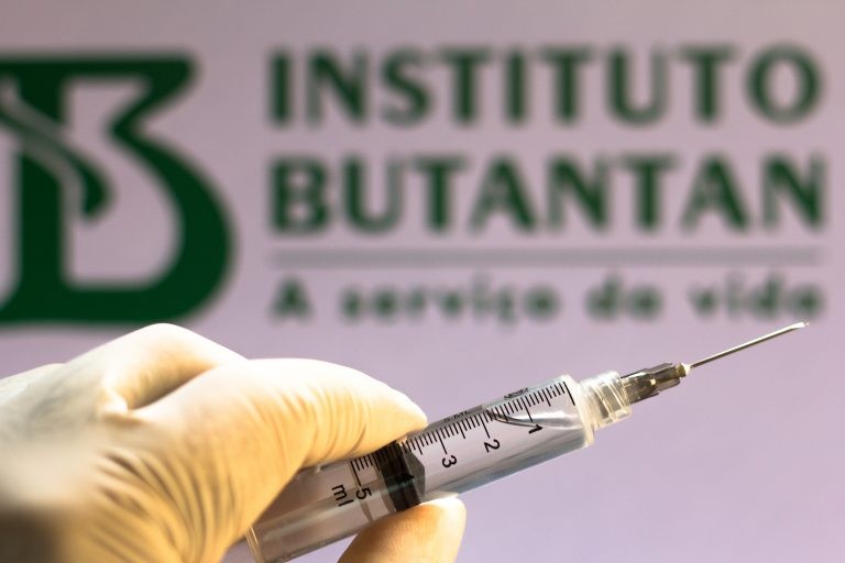 Comissão entrega prêmio a personalidades que se destacam na área de ciência e tecnologia