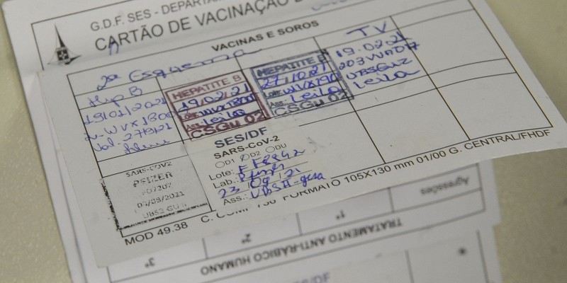 Decisão sobre passaporte da vacina será interministerial, diz ministro