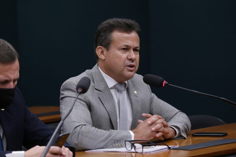 Comissão rejeita projeto que destina os minérios extraídos irregularmente a um depósito central