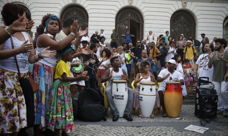 Comissão de Cultura debate criação do Dia Nacional do Jongo