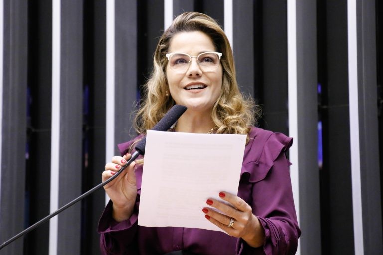Comissão aprova prioridade para startups do agronegócio em programa de financiamento