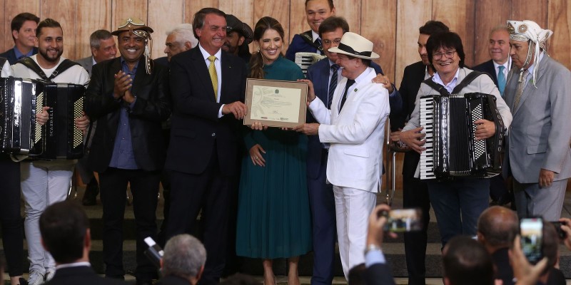 Presidente participa de cerimônia de reconhecimento do forró 