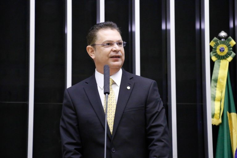 Bancada evangélica anuncia voto contra legalização de cassinos e bingos