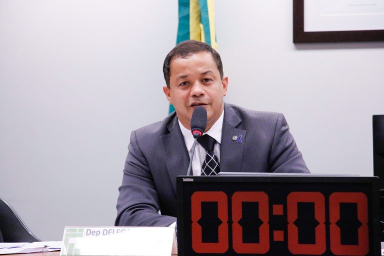 Comissão aprova projeto que inclui na LDO previsão de recursos para combater desastres naturais