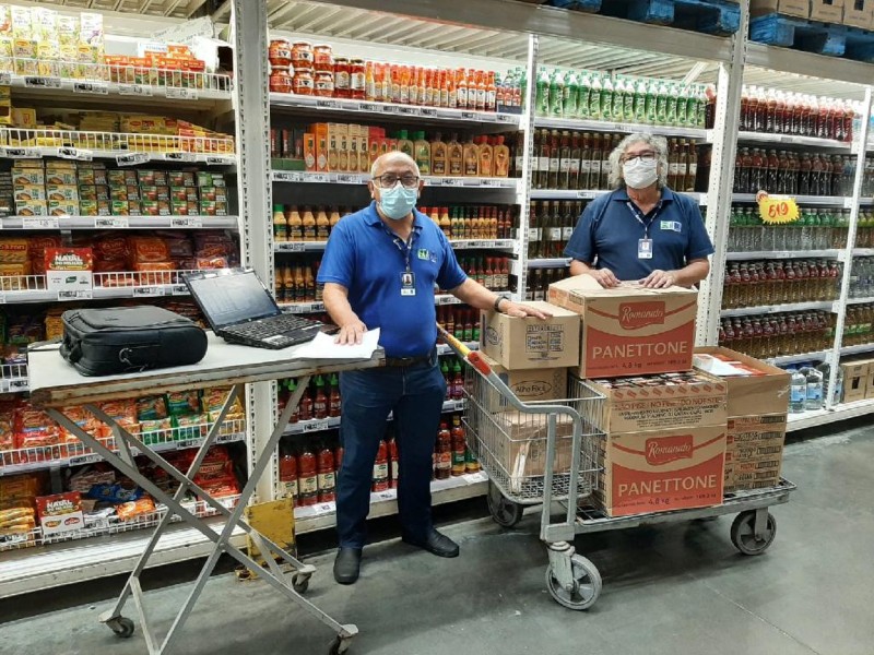 Ipem fiscaliza produtos natalinos em atacadistas da Capital e Várzea Grande
