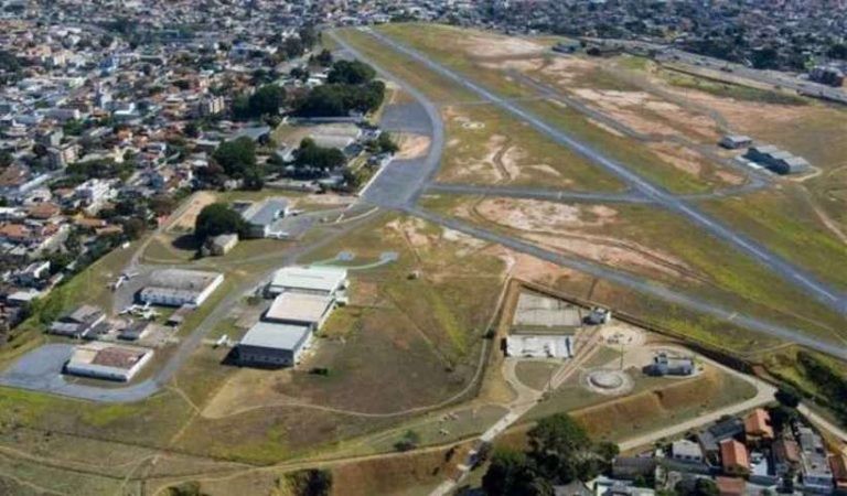 Comissão debate desativação do Aeroporto Carlos Prates, em Belo Horizonte