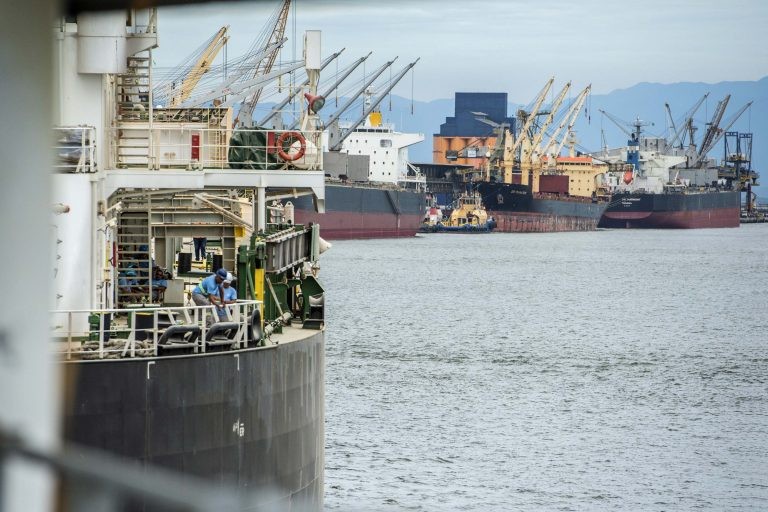 Participação estrangeira na cabotagem causa polêmica em discussão da BR do Mar