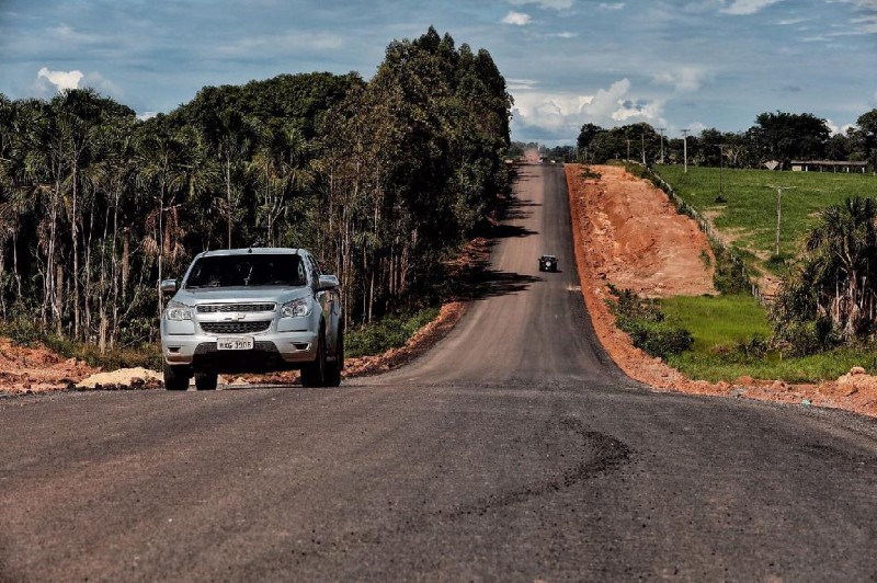 Sinfra-MT lança três licitações autorizadas pelo governador