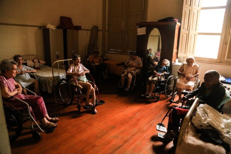 Fiscalização das instituições de acolhimento de idosos é tema de debate