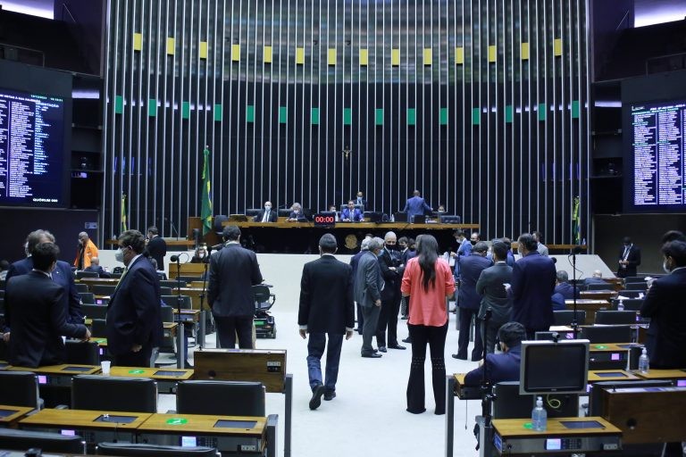 Câmara pode votar nesta quinta-feira projeto de refinanciamento de dívidas de microempresas