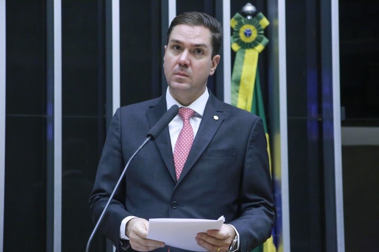 Câmara aprova projeto que regulamenta cobrança de ICMS em operação interestadual