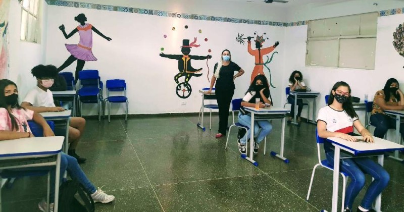 Alunos da rede estadual se preparam para o Enem com simulado da Fundação Getúlio Vargas