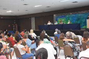 Profissionais da educação fazem balanço e planejam ações para 2022