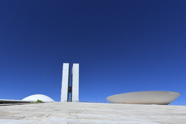 Câmara retoma visitação institucional durante recesso parlamentar