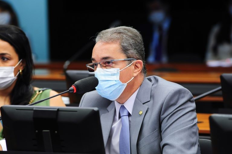 Aprovada proposta que obriga lojas virtuais a dar maior publicidade ao Serviço de Atendimento ao Consumidor