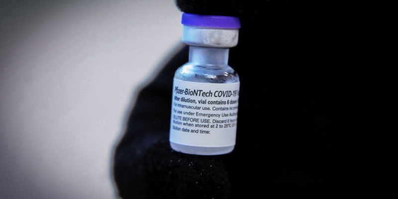 Pfizer nega pedido do Rio para comprar vacinas direto com fabricante