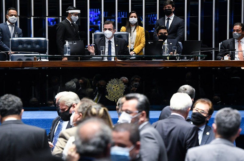 Criação do Auxílio Brasil e do vale-gás ocuparam pauta do Congresso em 2021