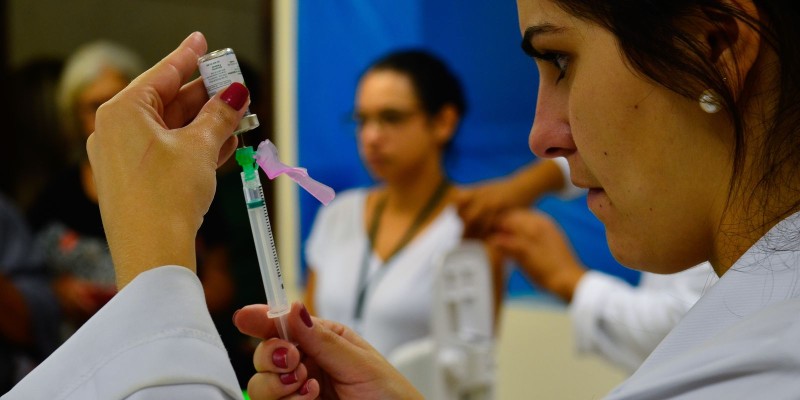 Prefeitura de São Paulo reinicia amanhã vacinação contra gripe