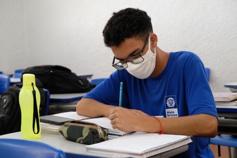 Matrículas na rede estadual podem ser feitas a partir de 10 de janeiro