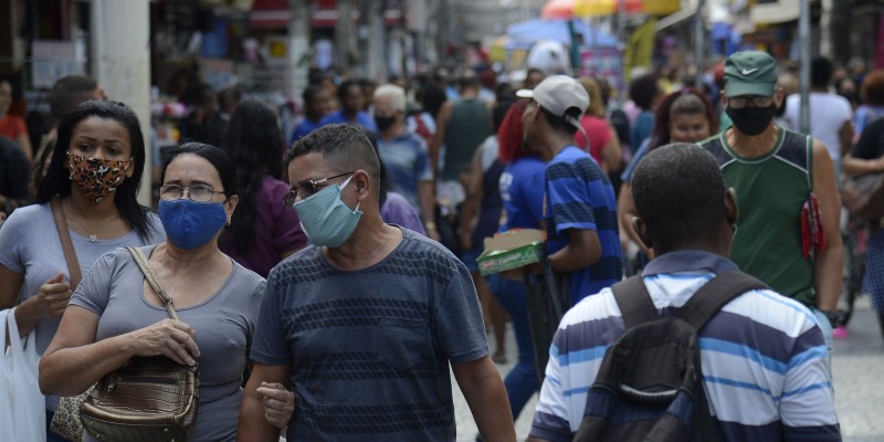 Brasil tem 171 mortes por covid-19 em 24h
