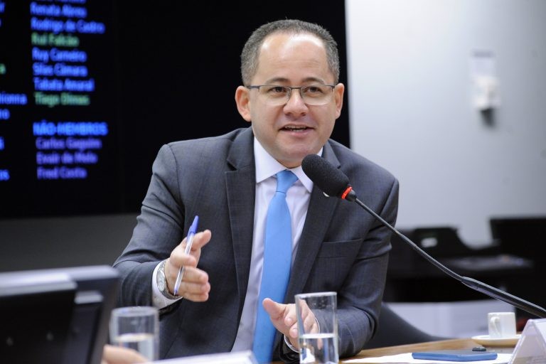 Projeto limita os reajustes anuais em contrato indexado pelo IGP-M
