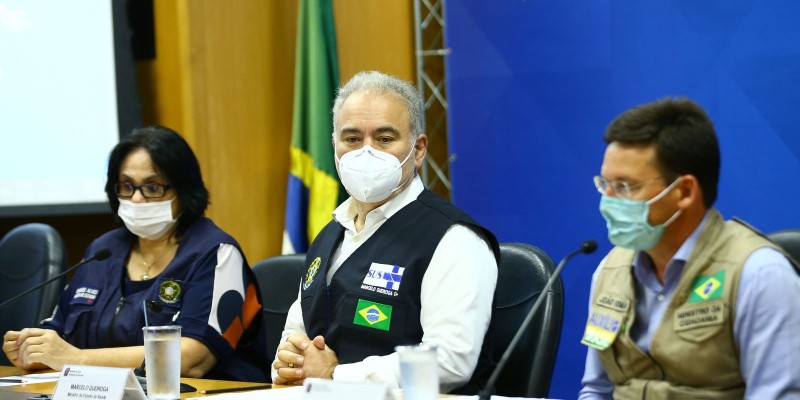 Médicos embarcam para reforçar saúde primária na Bahia